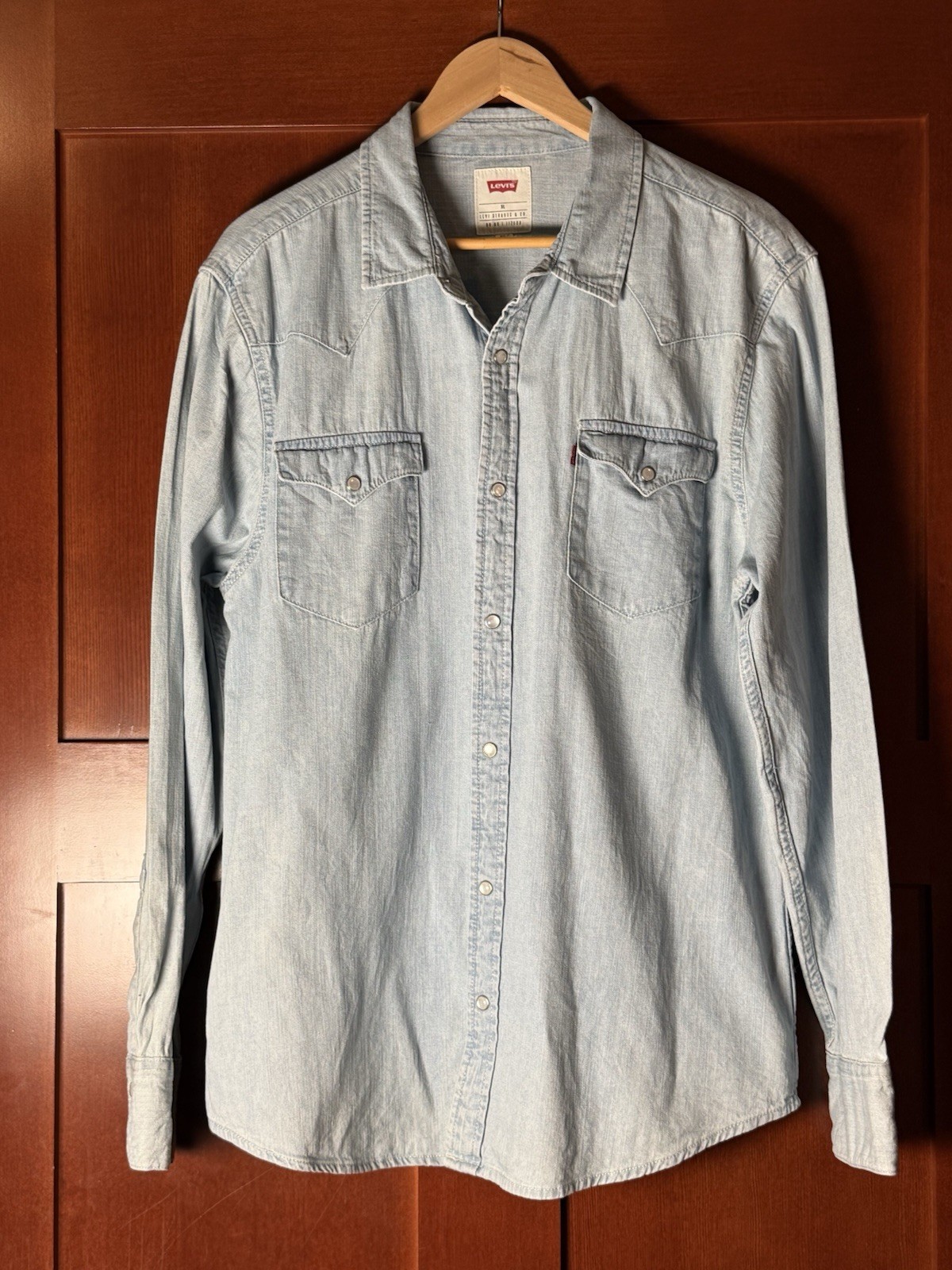 Levi’s Men’s XL Barstow Western Denim Shirt Pearl Snap Light Wash 3LYLW2262