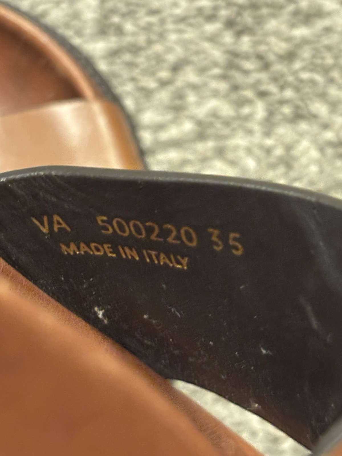 Yves Saint Laurent Joan YSL Monogram Leather Slide Sandal Women Size 35 US 5