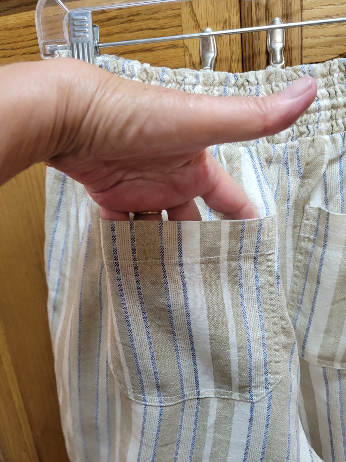 NWT Elastic Waist Striped Linen Blend Shorts By BRIGGS sz Md. Inseam 5 Inches
