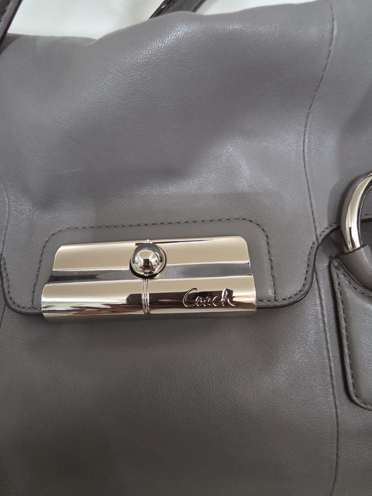 Coach Poppy Kristin E1126-18277 Gray Soft Butter Leather Shoulder Handbag