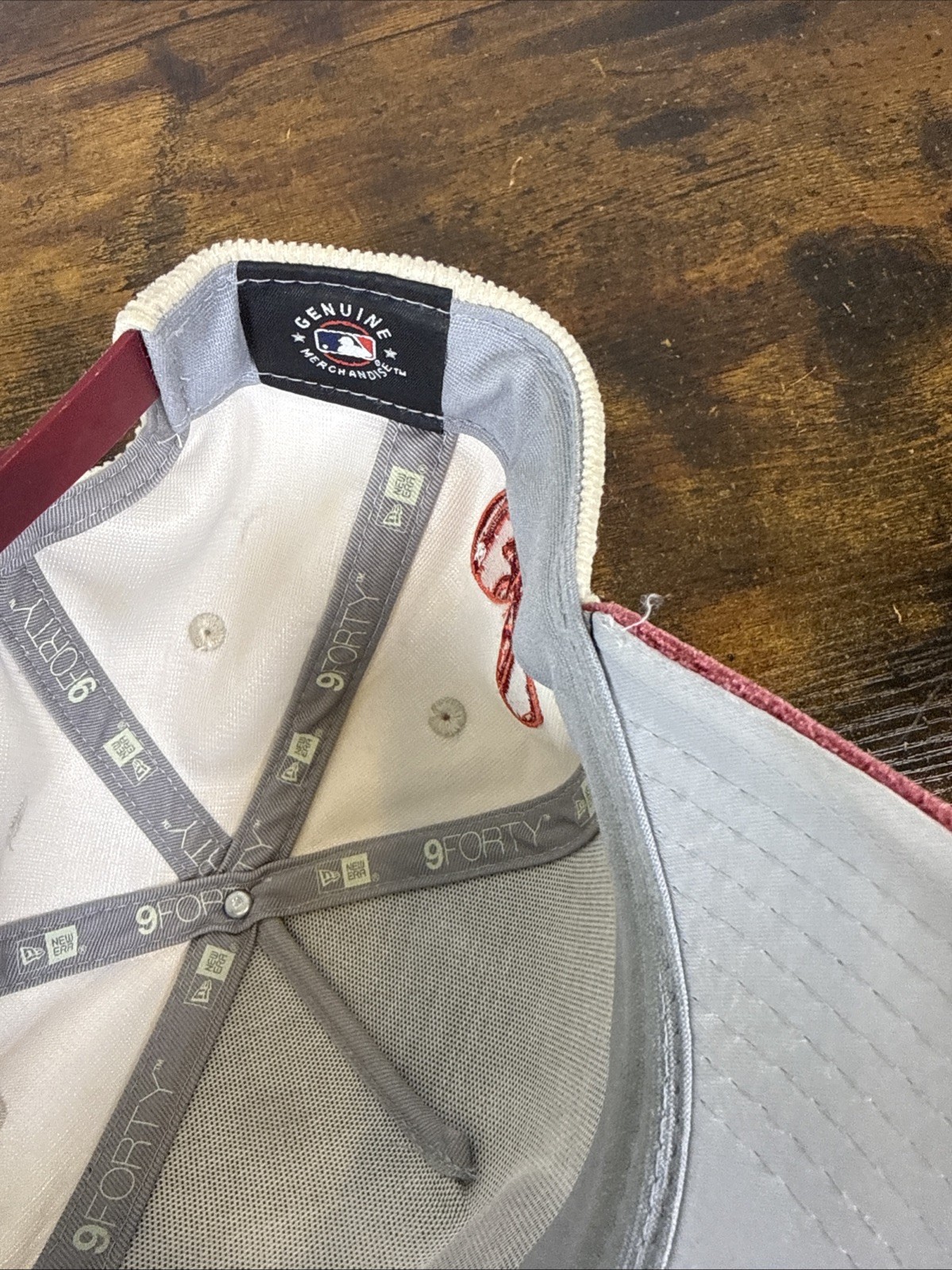 Seattle Mariners Premium Corduroy Velvet Snapback – New Era 9FORTY A‑Frame – NNT