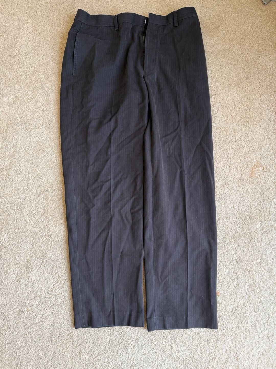 Murano Collezione Men’s Dress Pants Size 34×32 Charcoal Gray Pinstripe