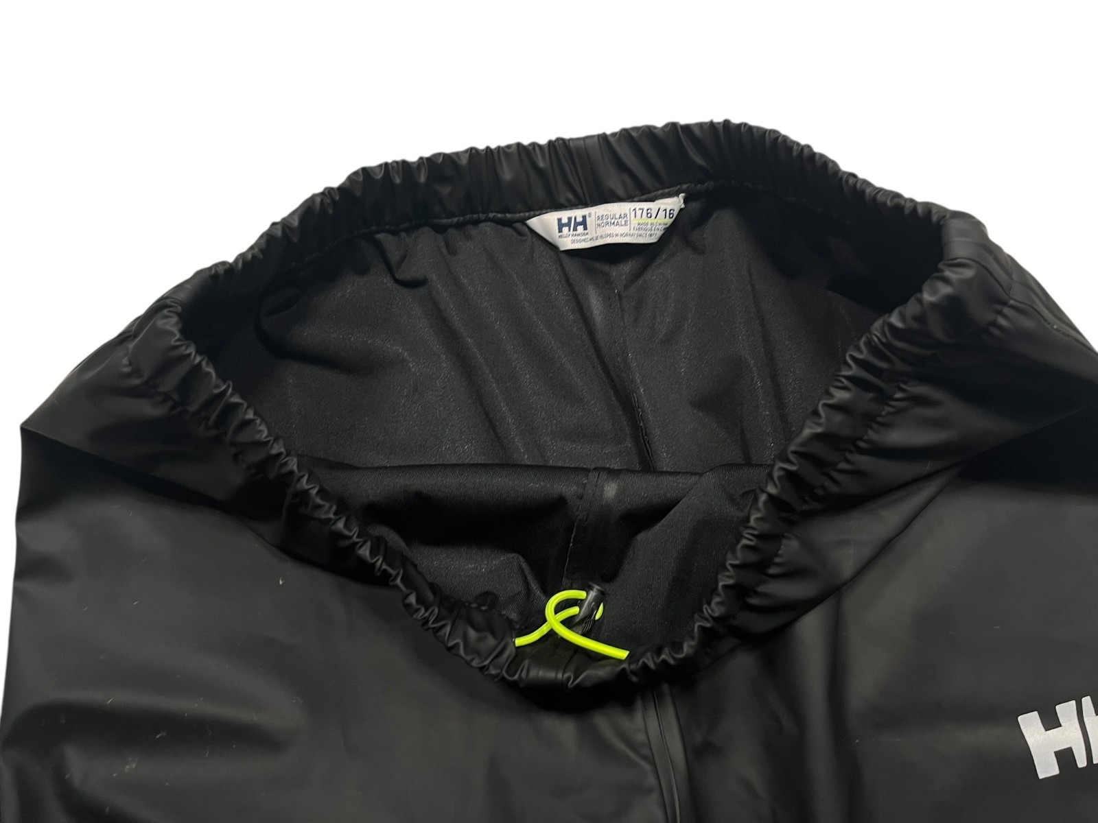 HELLY HANSEN Black 100% Polyurethane OUTDOOR RAIN PANTS Kid Hike Gear YOUTH L/16