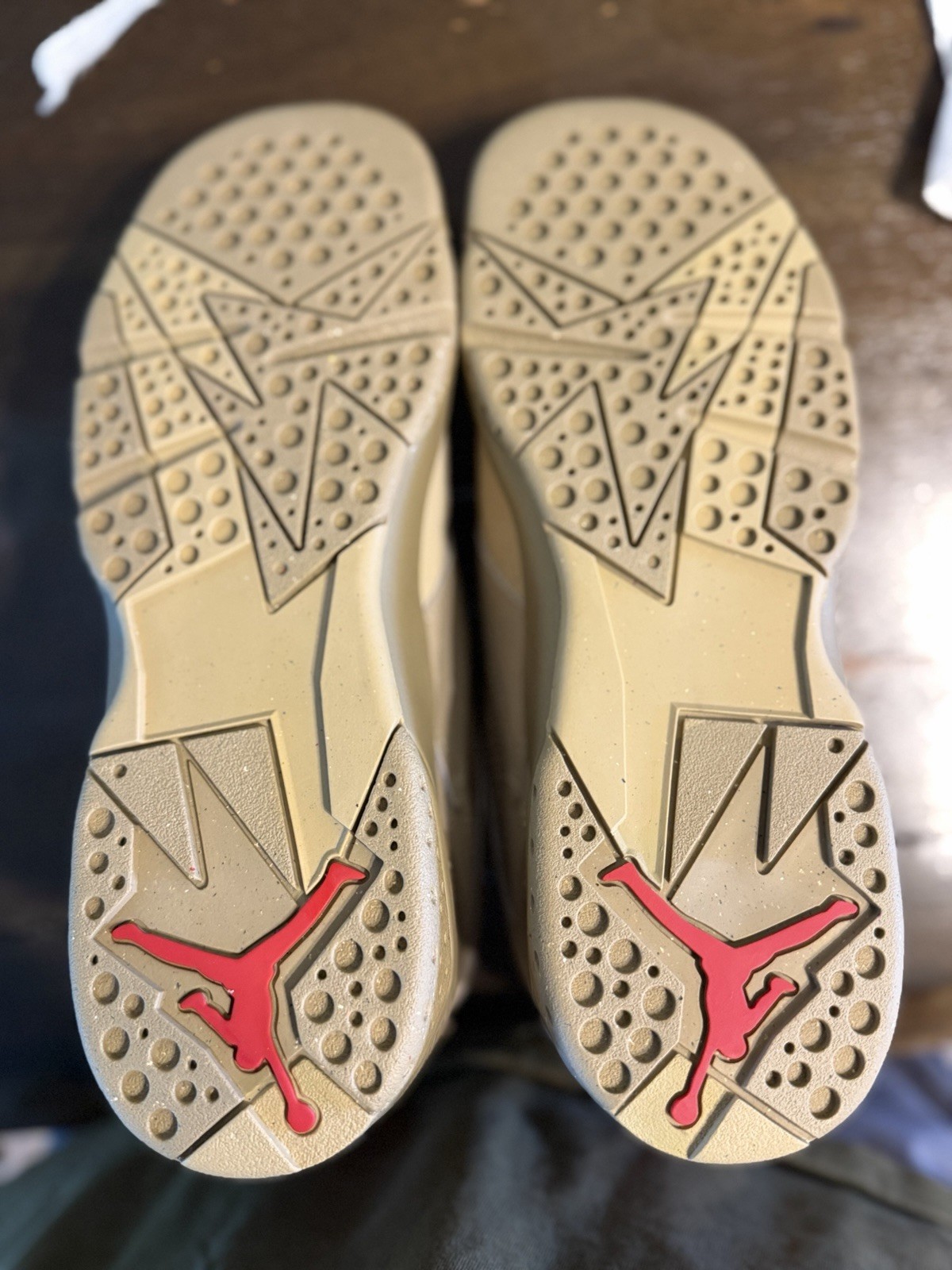 Jordan mvp 92(GS) Dessert camo/fire red-mushroom Beige/Red 6.5Y