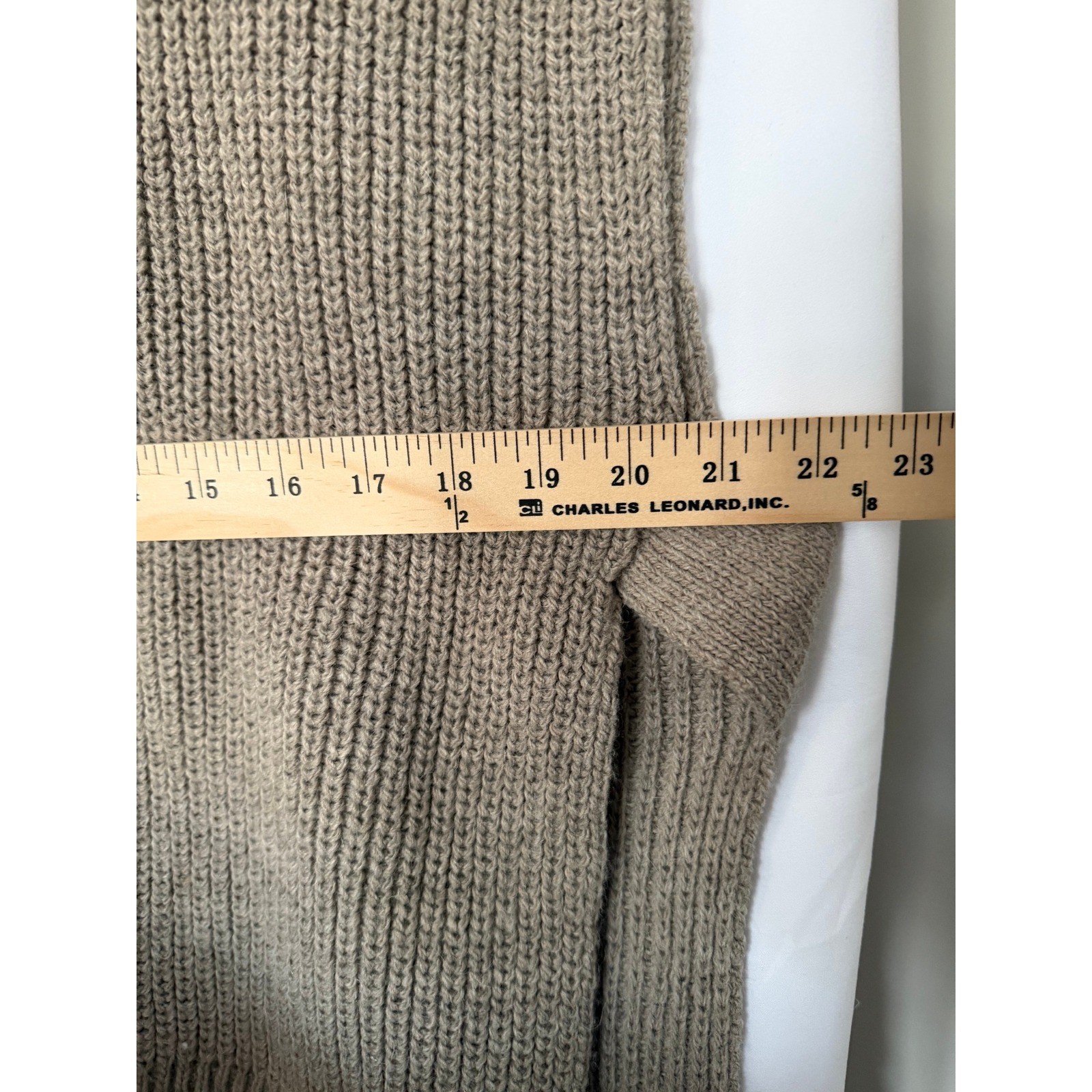 Cocogio Ribbed Knit Womens OS Taupe Sweater Vest Made in Italy Wool Alpaca Blend