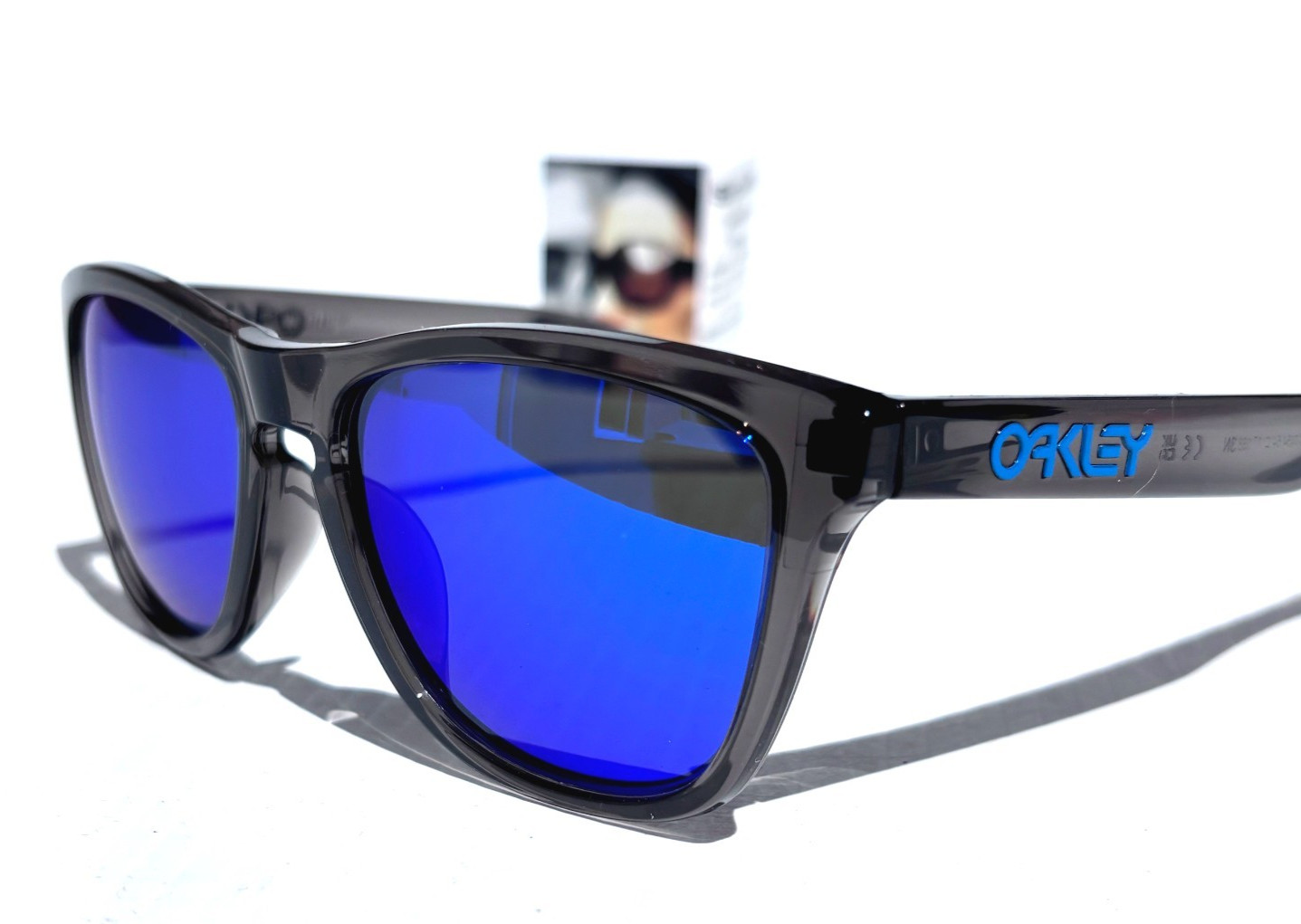 Oakley Frogskins Grey Smoke POLARIZED Galaxy Blue Mirror Lens Sunglass 9245-74