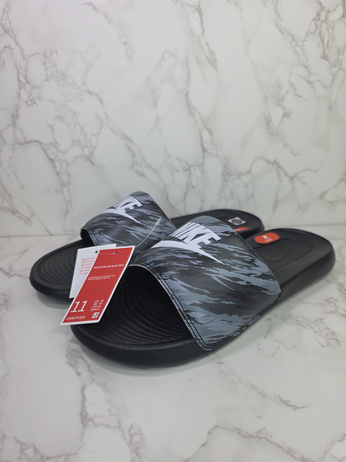Nike Victori One Slide Black Grey Size 11 CN9678 009 Slides New W Tags Box