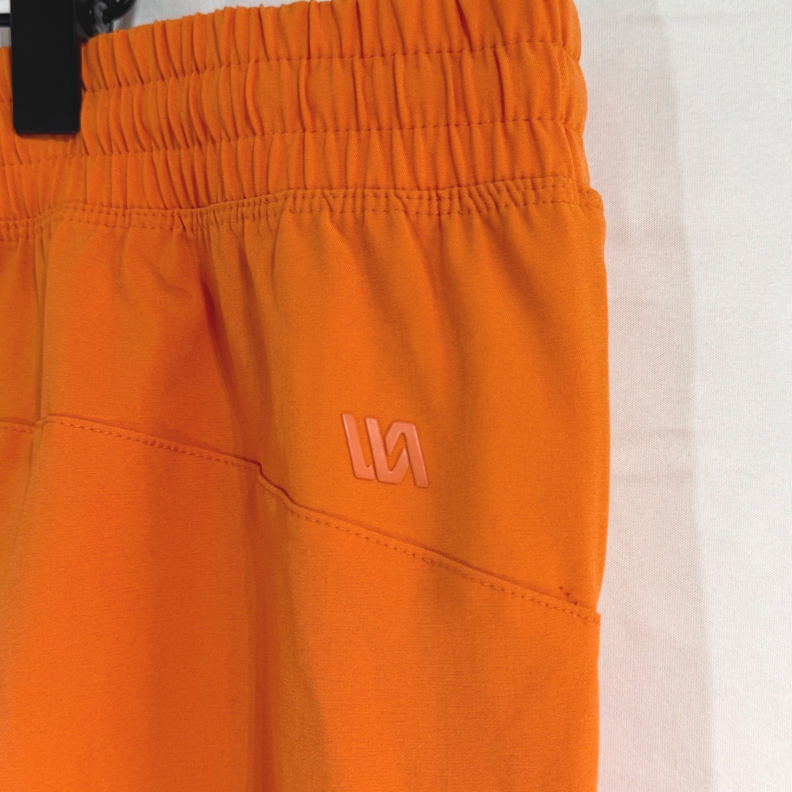 VRST Mens XXL 7″ All-In Unlined Short Tangerine Orange Stretch Quick Dry Pockets