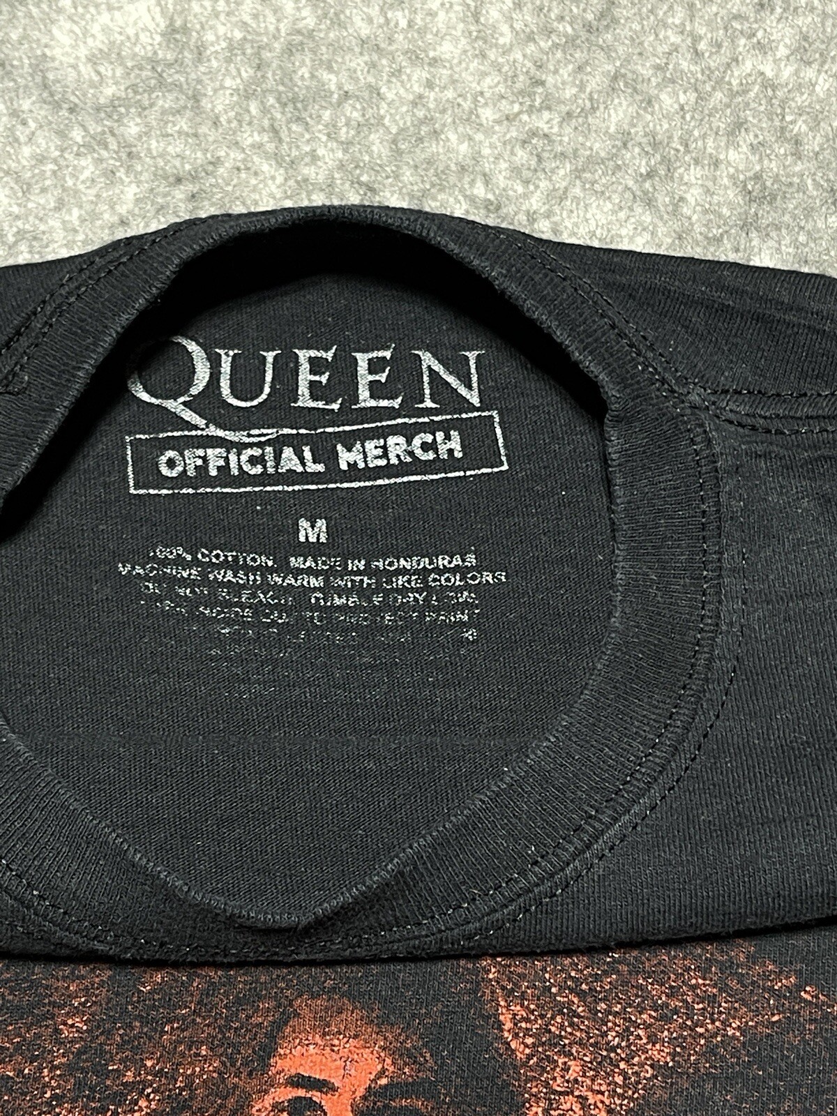 Queen British Band Official Merch Black Members Freddie Mercury Shirt medium