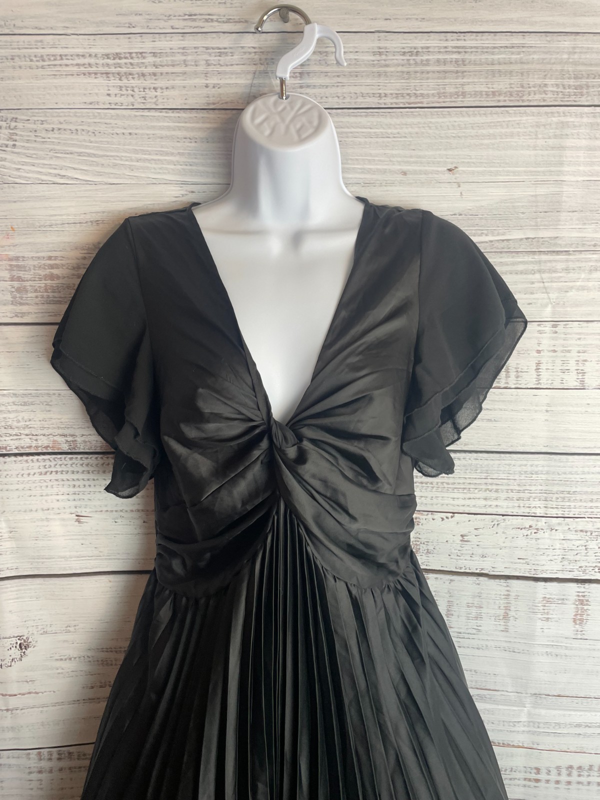 Petal & Pup Black Nova Womens Sz S Flutter Sleeve Midi Dress Black