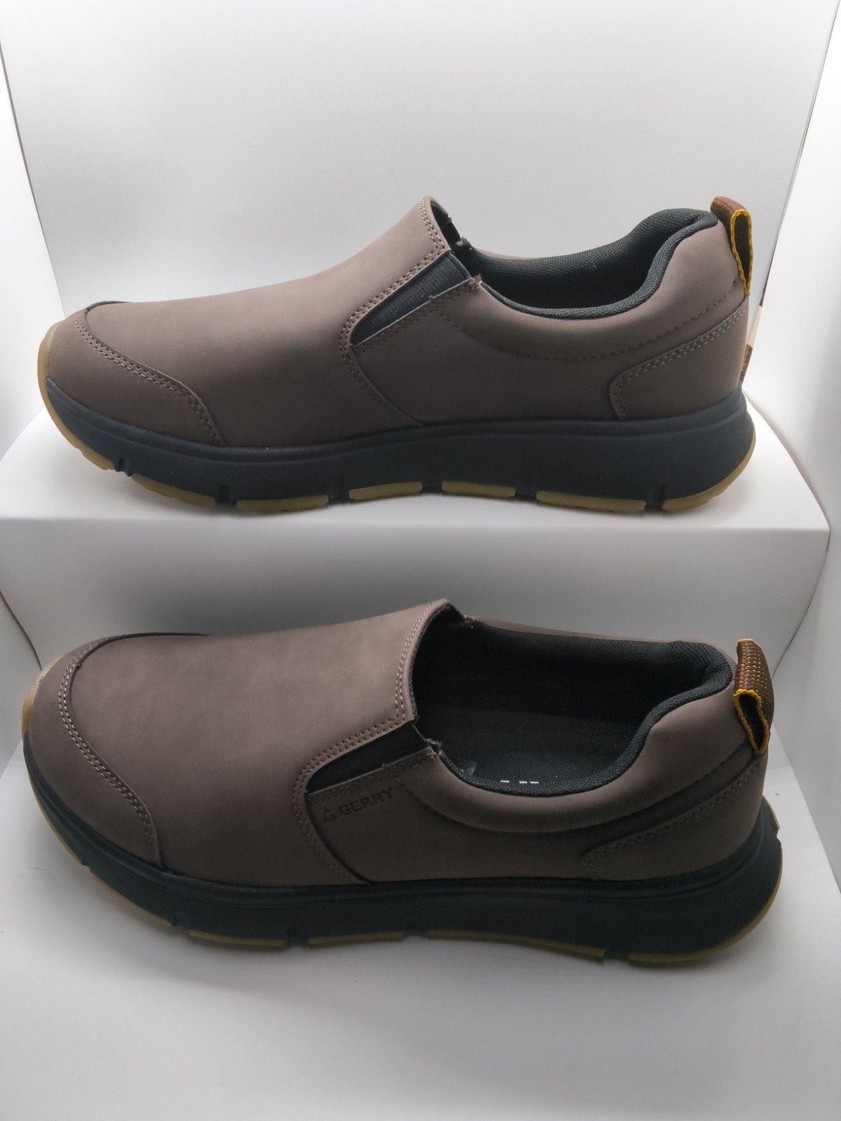 Gerry Men’s Size 10.5 Moc II Easy Slip On Light Weight Sneakers Shoes Brown