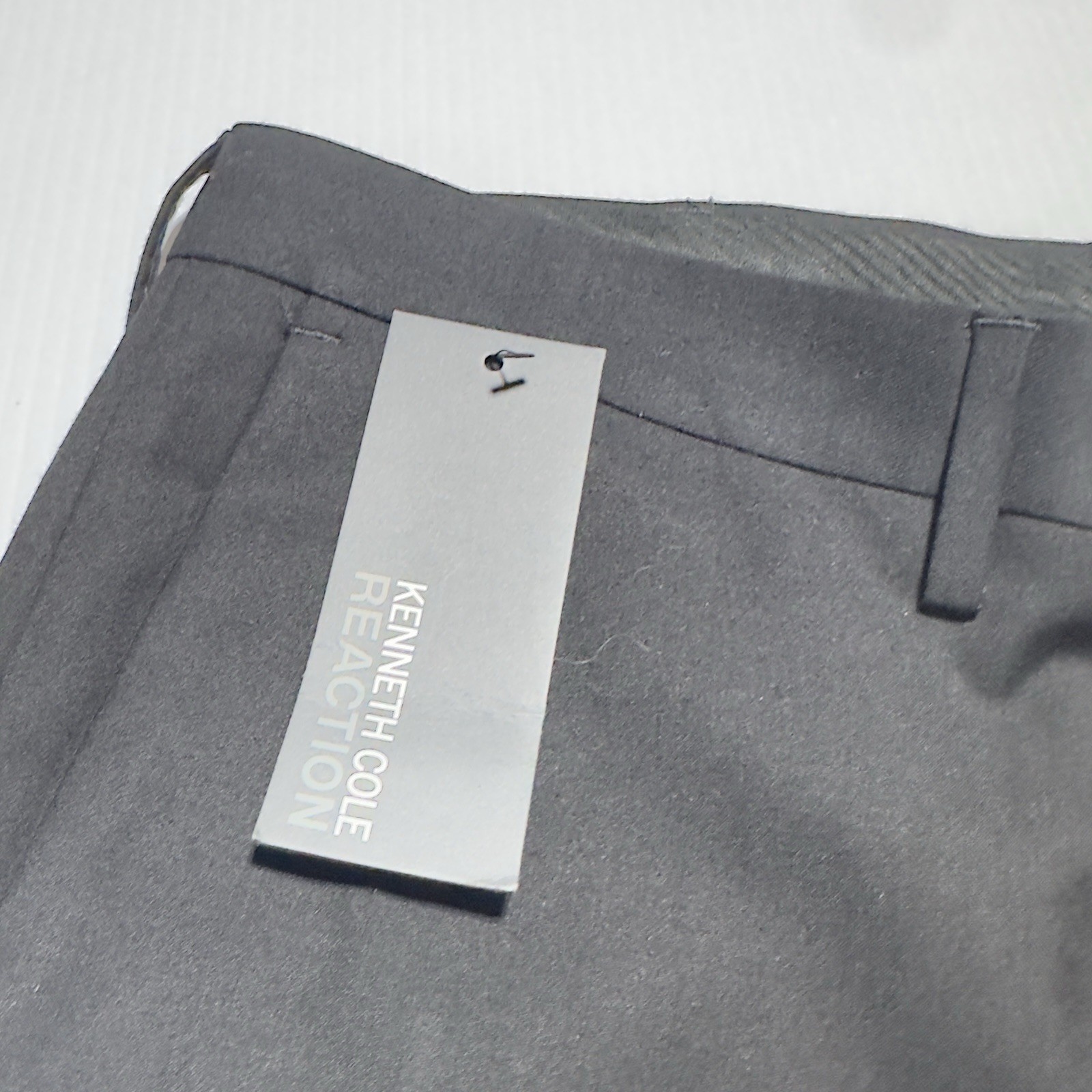 Kenneth Cole Reaction Men’s Dress Pants Size 40×30 W40 L30 Black WPL 386 NWT