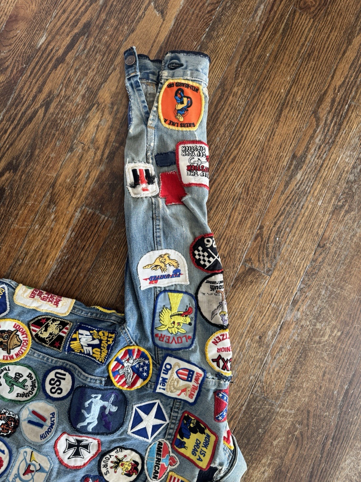 Levi’s Unisex Adults S Blue Denim Jean Jacket Embroidered Patches Button
