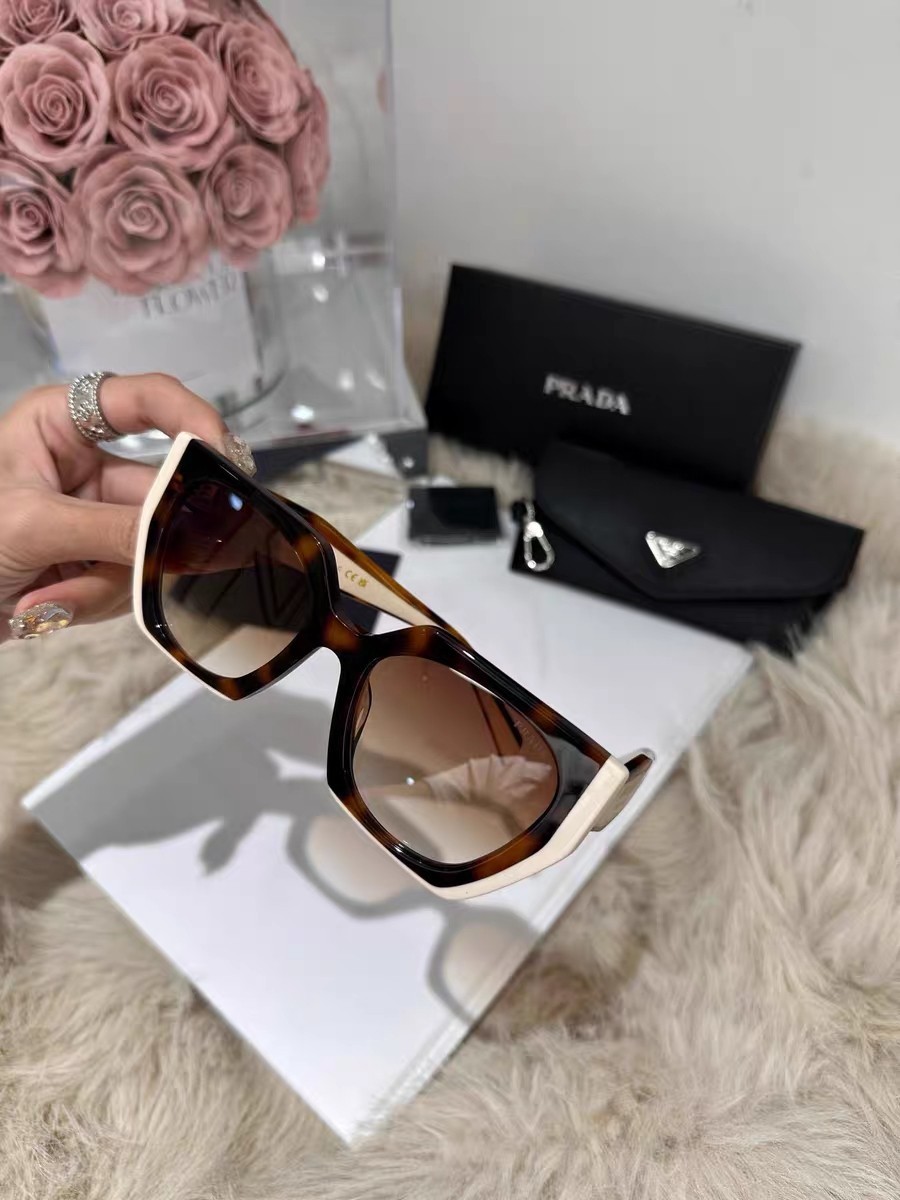 PRADA PR15W Tortoiseshell Frame Brown Lens Sunglasses 54 19-140
