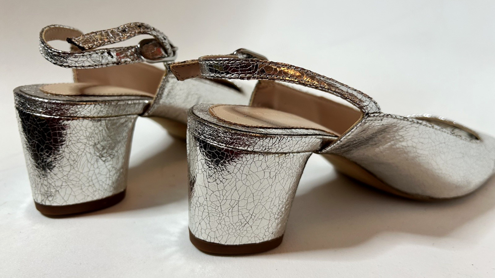 Zara Womens Leather Slingbacks in Silver Metallic Size 38 / US 7 1/2