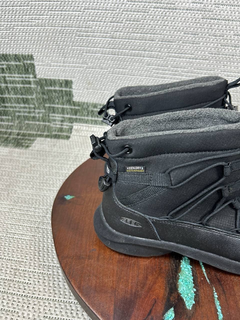 Keen Boots Womens Size 7.5 Uneek Snk Chukka II Wp Black Round Toe Ankle Snow