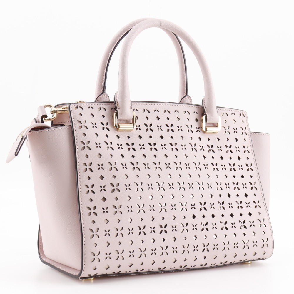Michael Kors Selma Leather 2WAY Handbag – DUTY FREE
