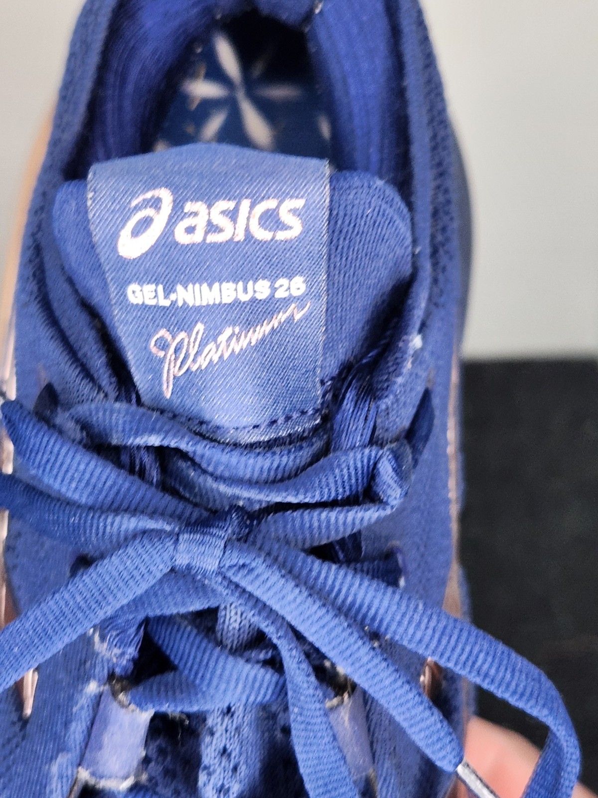 ASICS Gel-Nimbus 26 Platinum Mens Size 12 Blue/Champagne Comfort Running Shoes