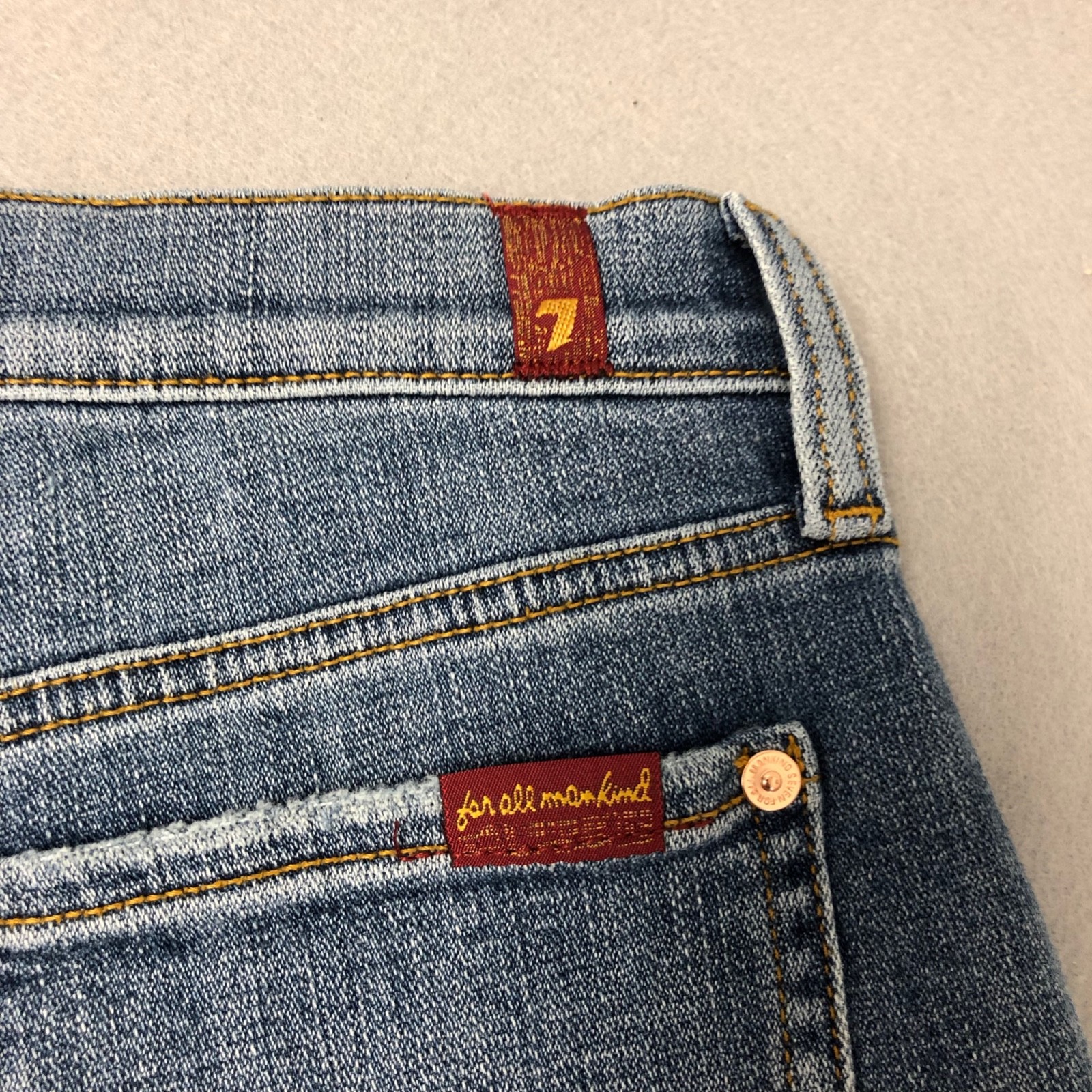 7 For All Mankind Mid Roll Shorts Womens 26 2 Blue Denim Classic Festival Summer