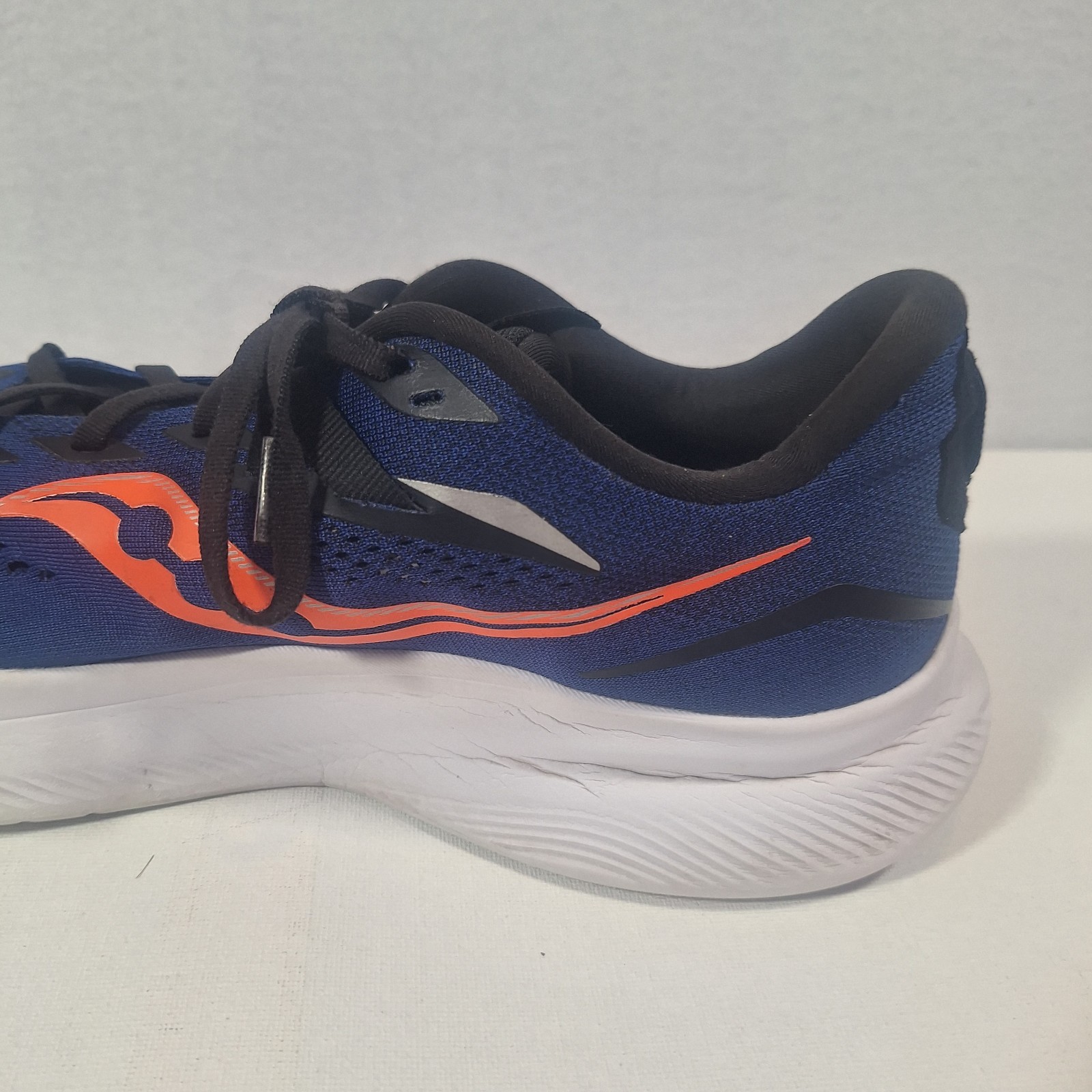 Saucony Ride 15 Men’s Size 10.5 Navy Silver Running Sneakers Athletic Shoes EUC