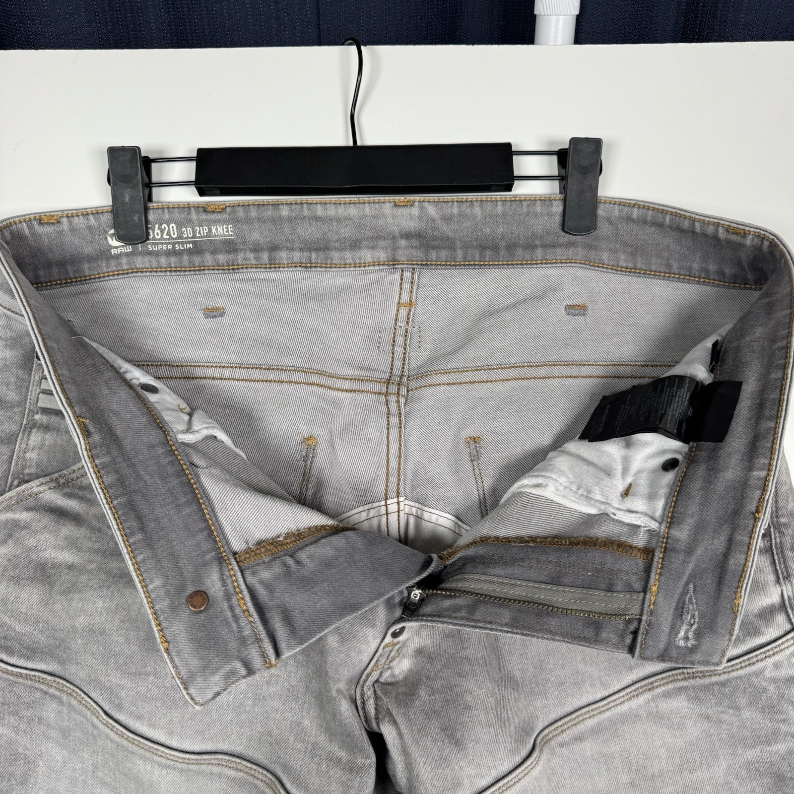 G-Star RAW 5620 3D Zip Knee Super Slim Gray Jeans Men’s 34×30