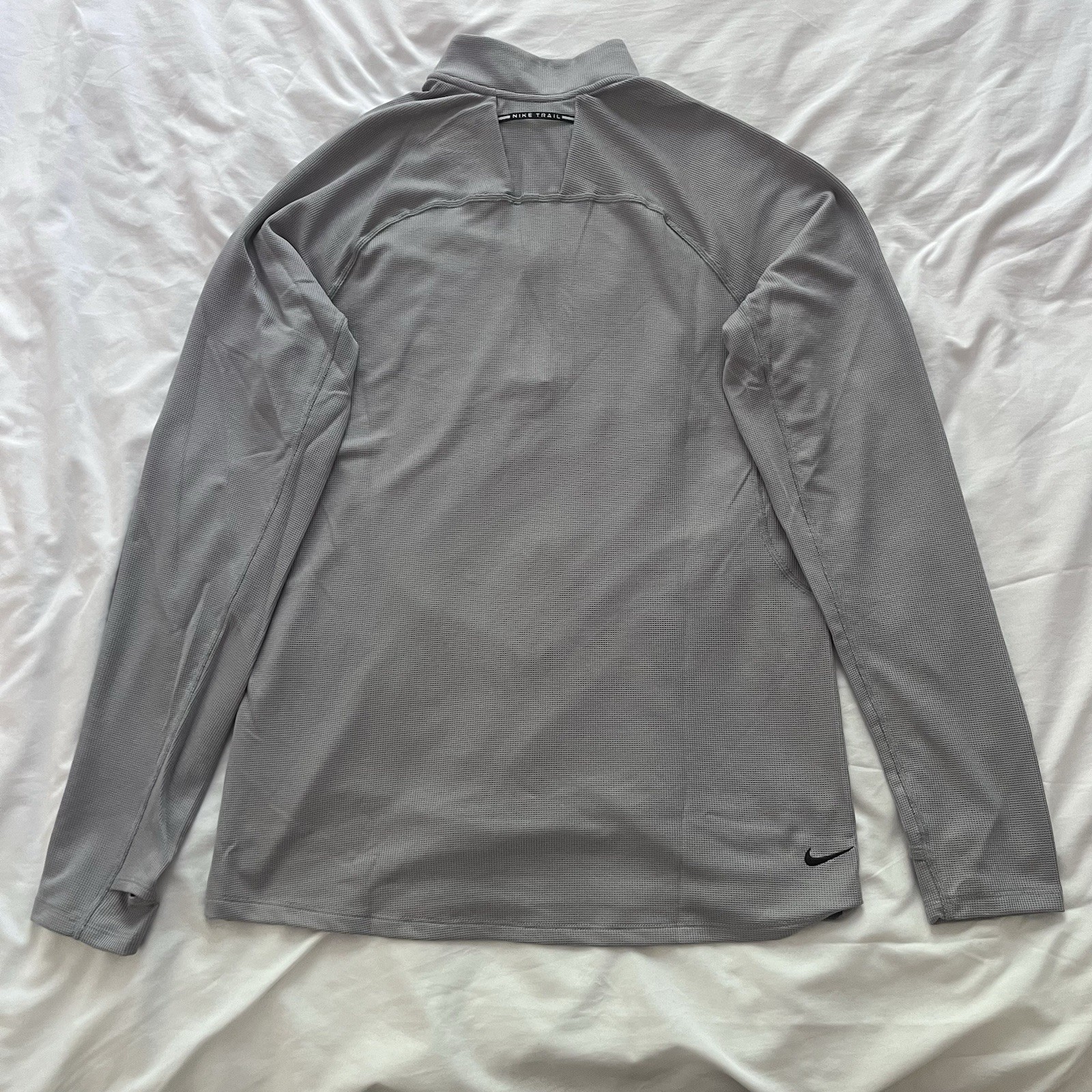 Nike Trail Running Top Men’s Small Grey Dri-FIT 1/2-Zip Lightweight Performance