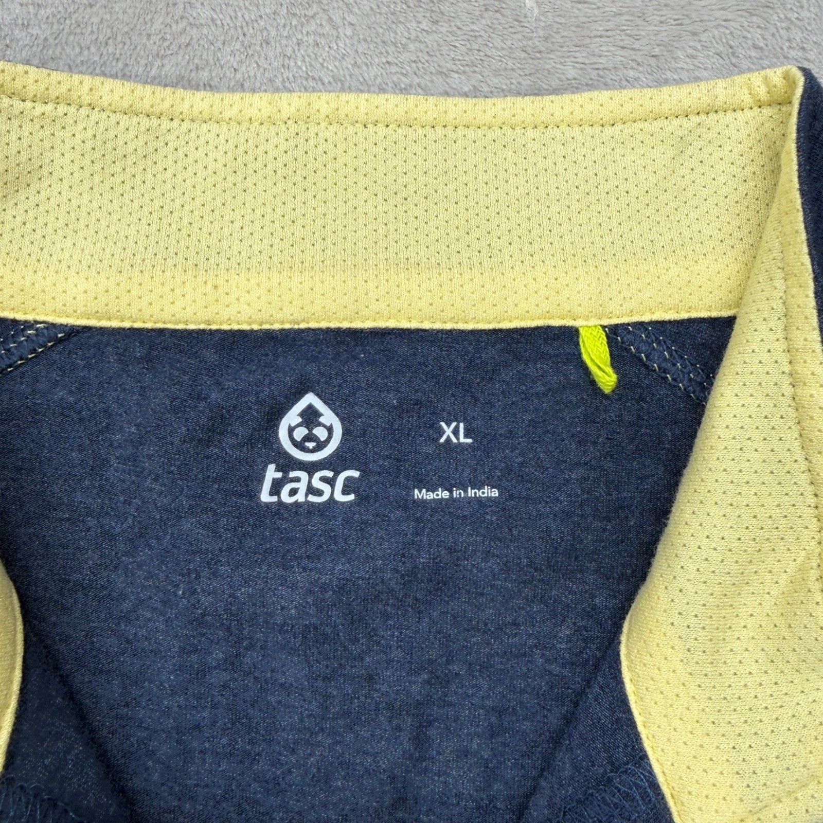 tasc Performance 1/4 Zip Pullover Mens XL Bamboo Blend Activewear Long Sleeve