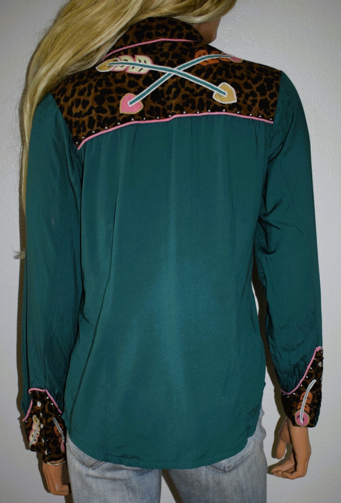 DOUBLE D RANCH Cheetah Feather Shirt X Small