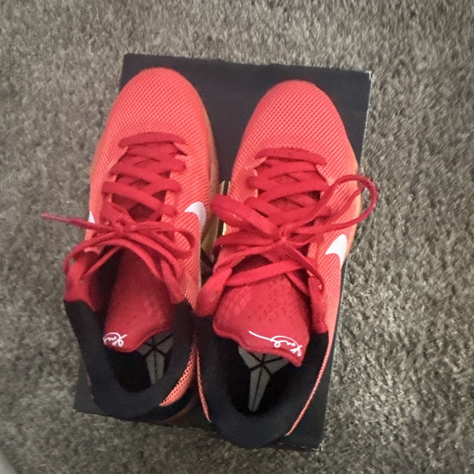 Nike Kobe 10 Men’s Low Top Mesh Lace-Up Basketball Sneakers Red/White/Black