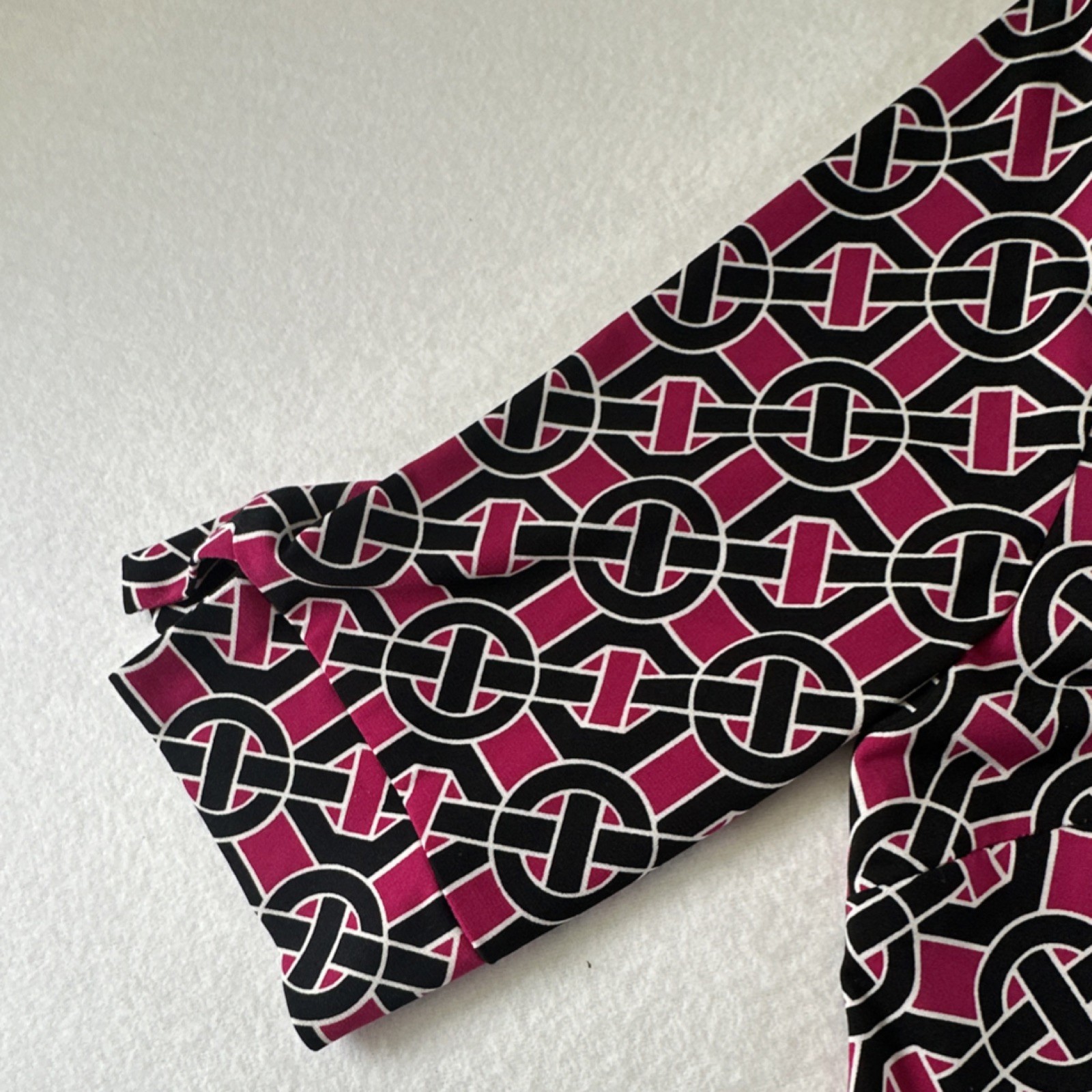 Laundry by Design 6P Pink/Black/White Geometric Shift Dress 3/4 Sleeve V-Neck