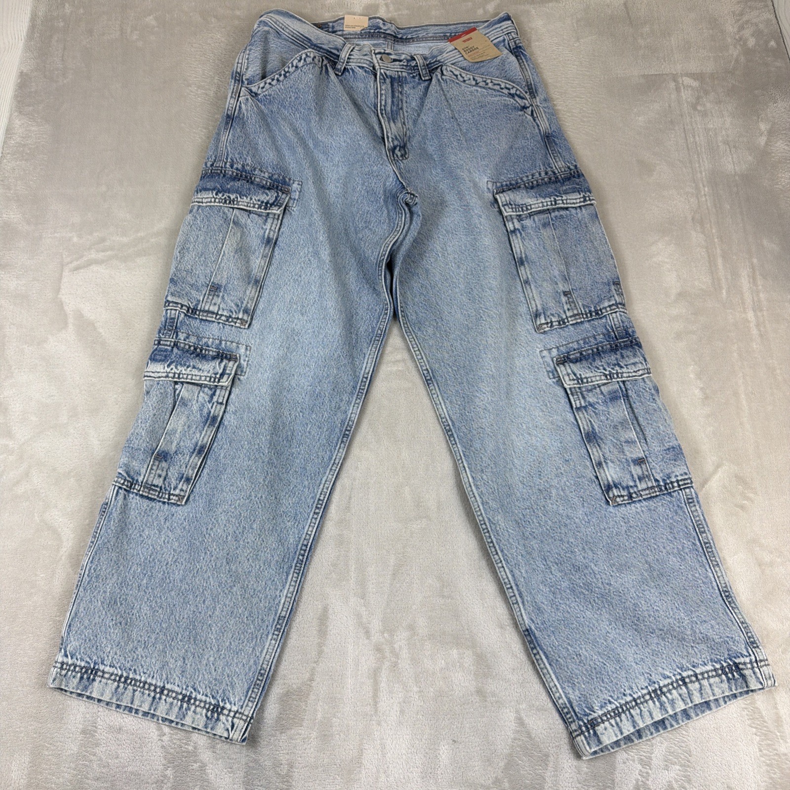 Levi’s 578 Baggy Fit Cargo Jeans Men’s Size 34×32 Blue Light Wash Cotton Y2K