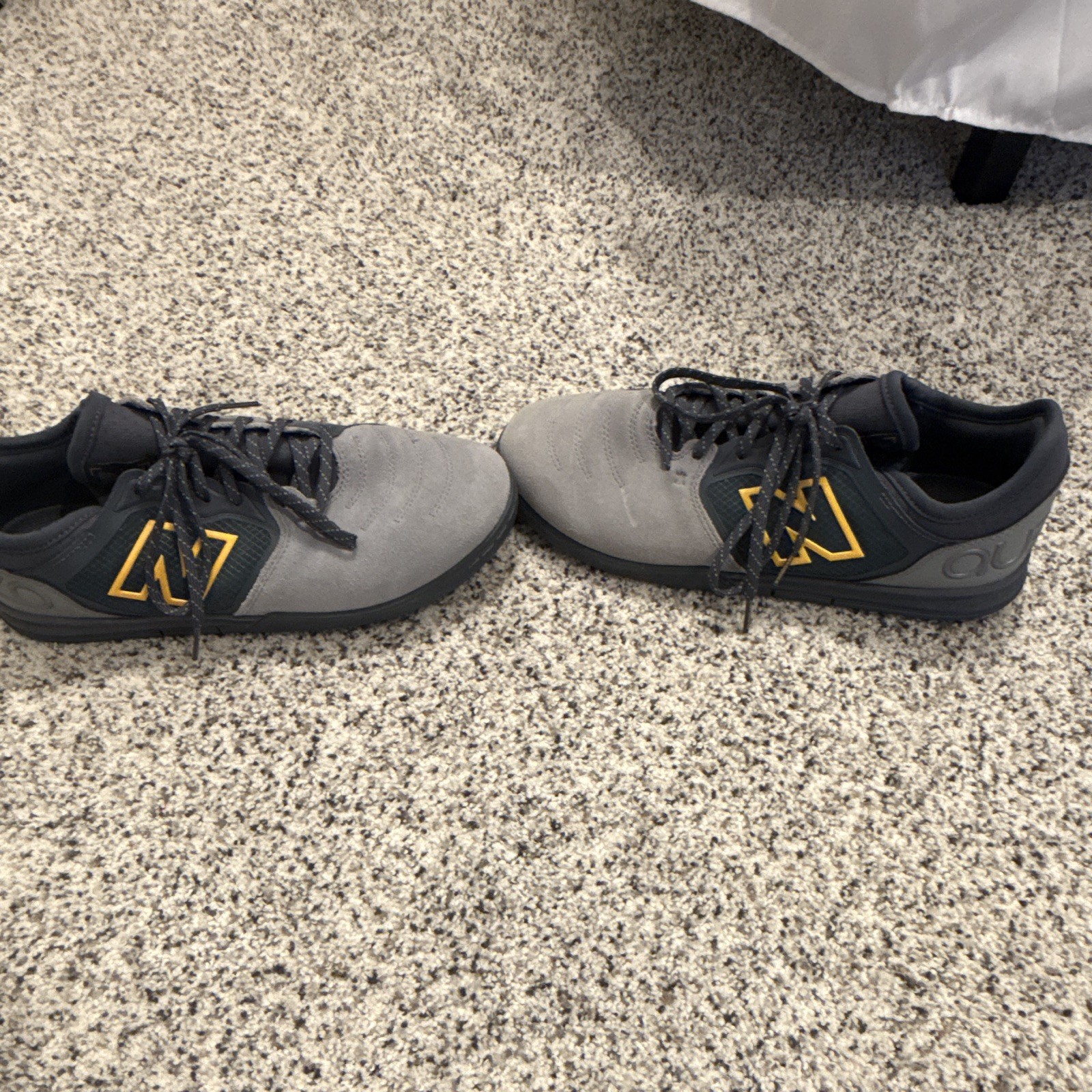 New Balance Audazo V5+ Pro Suede IN Steel/Thunder Lace-Up Low Top Sneaker