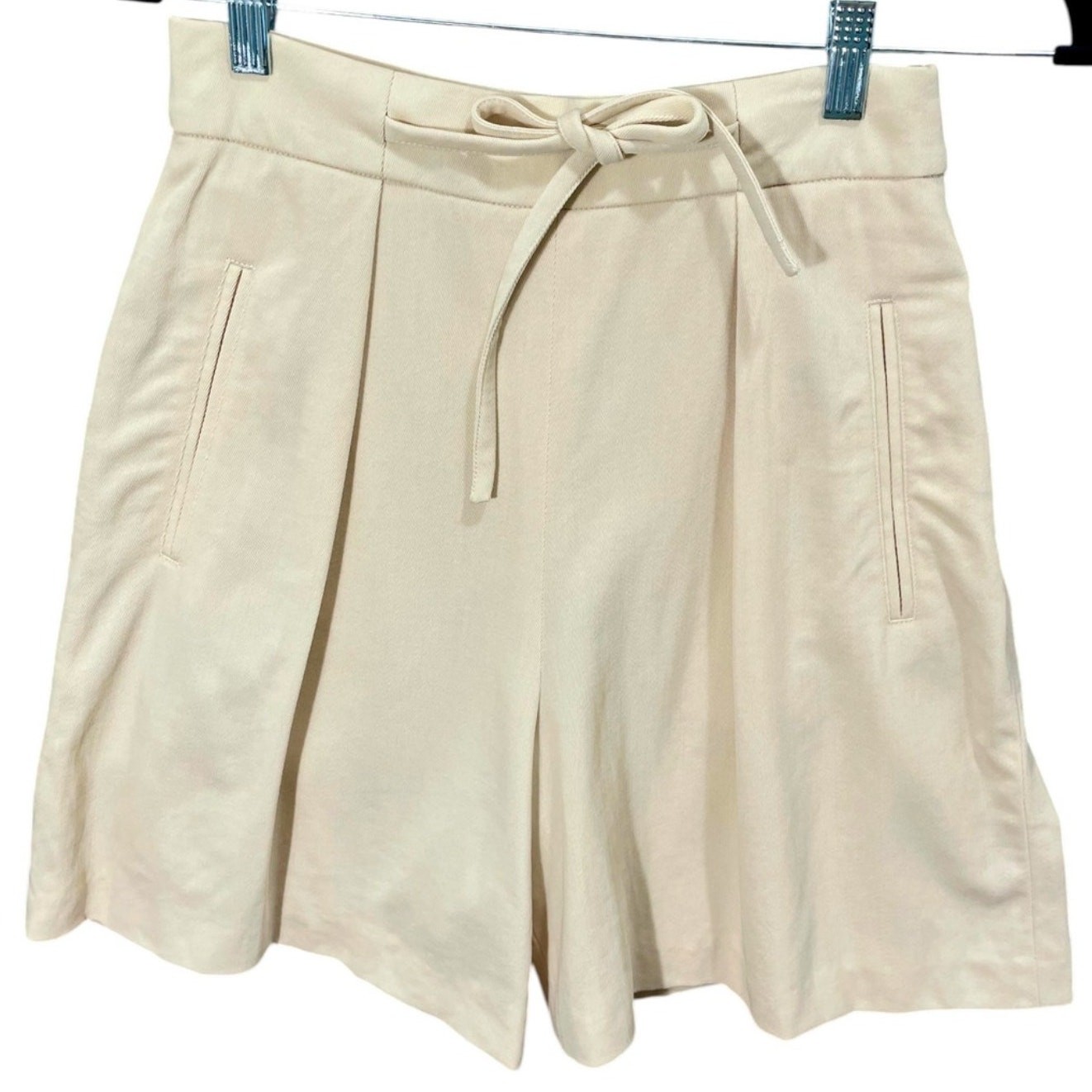 Vintage 90s Escada Margaretha Ley Ivory High-Rise Shorts EU 36/ US 4 Academia