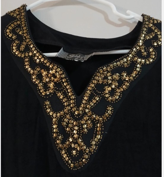 Slinky Brand Size 1X Knit Long Tunic Blouse Black Jeweled Neckline 3/4 Sleeve