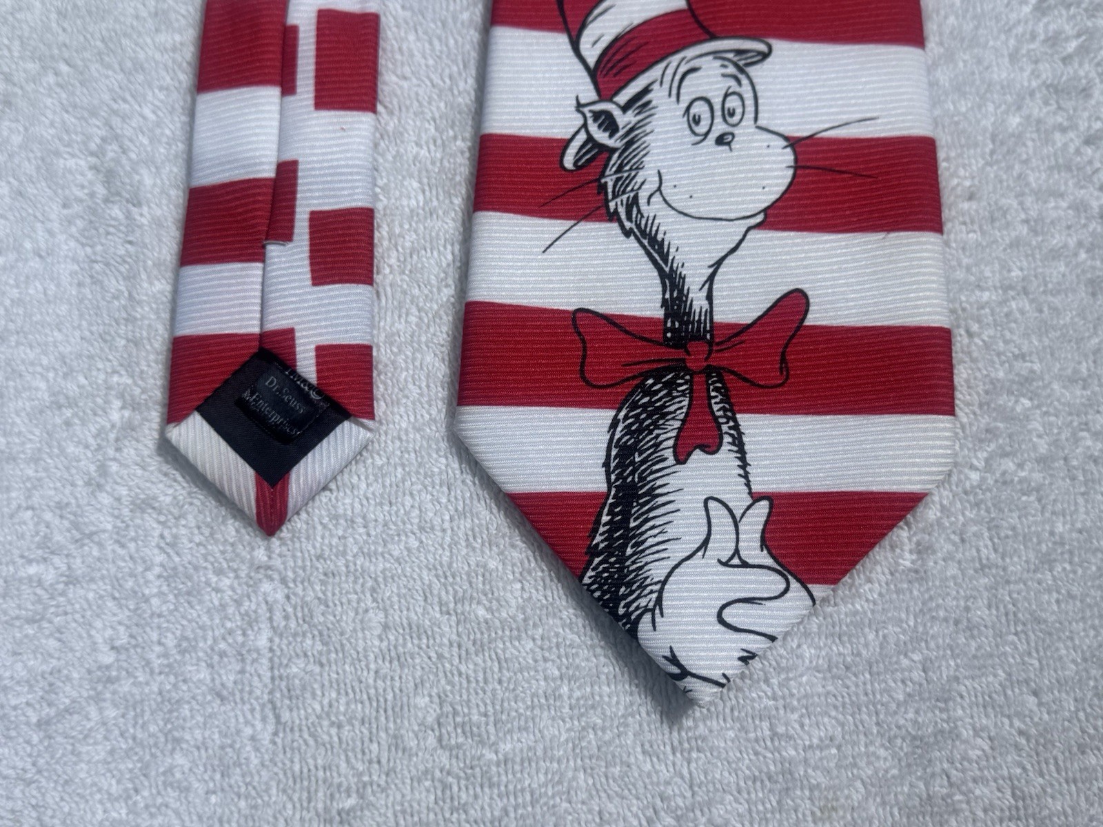 Dr. Seuss Cat in the Hat Neck Tie Red White Striped Novelty Men’s Tie