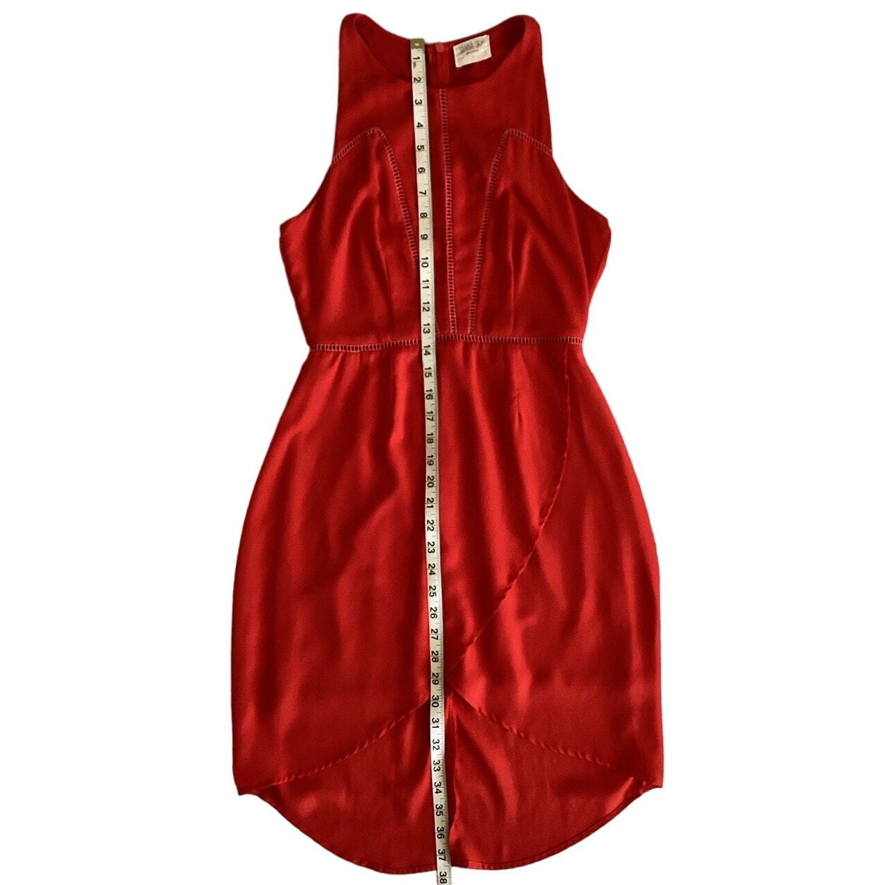 Sienna Sky High Low Sleeveless Crochet Asymmetrical Tulip Mini Dress Red S