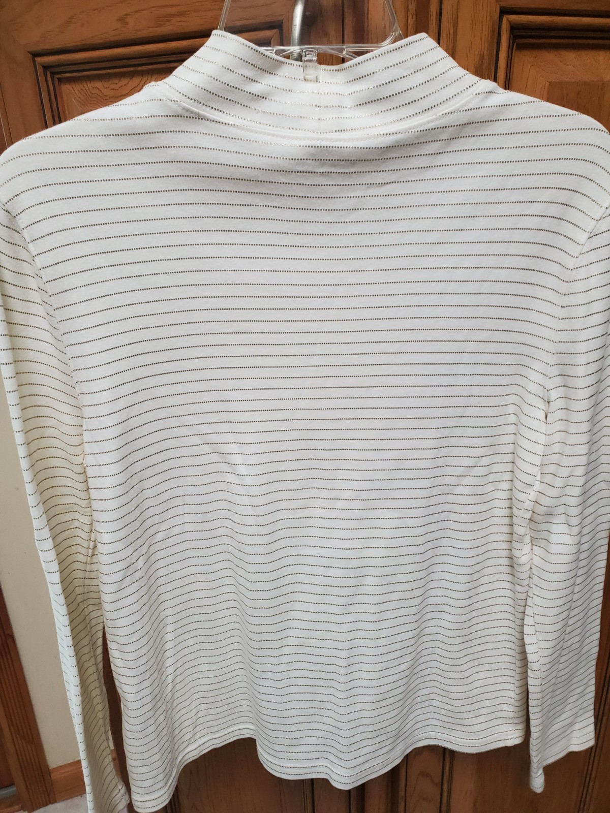 Studio Works Long Sleeve Mock Neck Top Women Petite M Cream & Gold Stripe EUC