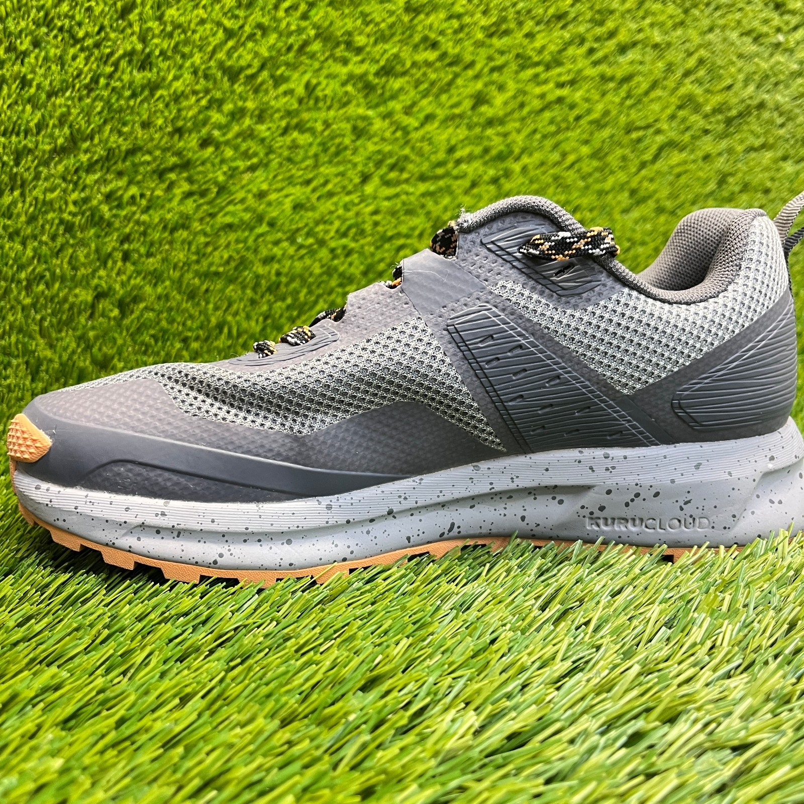 Kuru Atom Womens Size 7 Gray Athletic Trail Running Walking Shoes Sneakers