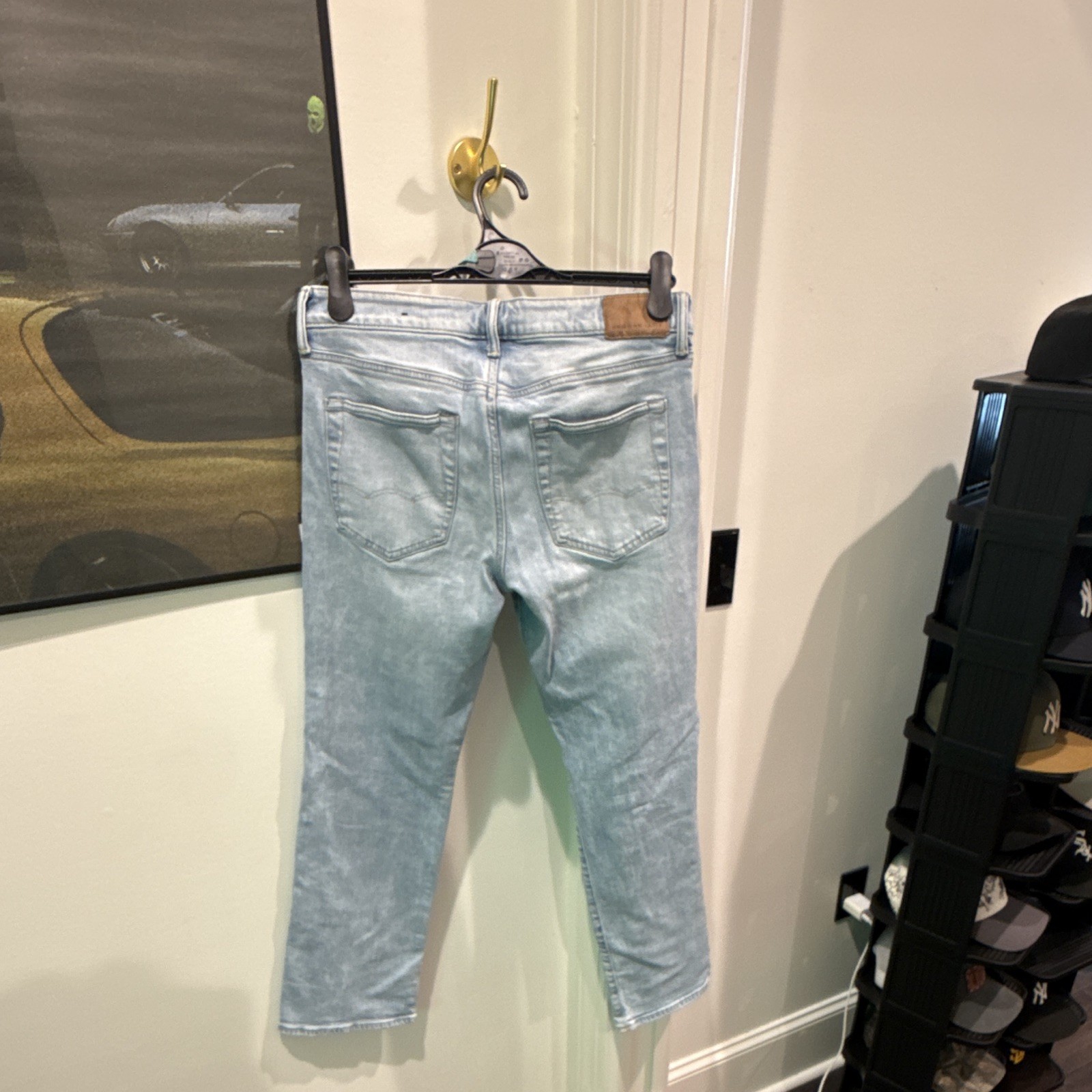 American Eagle AirFlex+ Men’s Blue Light Wash Slim Stretch Denim Jeans