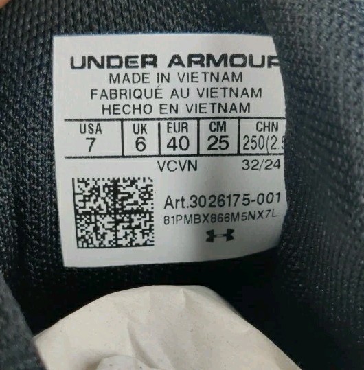 Under Armour 3026175 Men’s 7 UA Charged Assert 10 Running Athletic Shoes