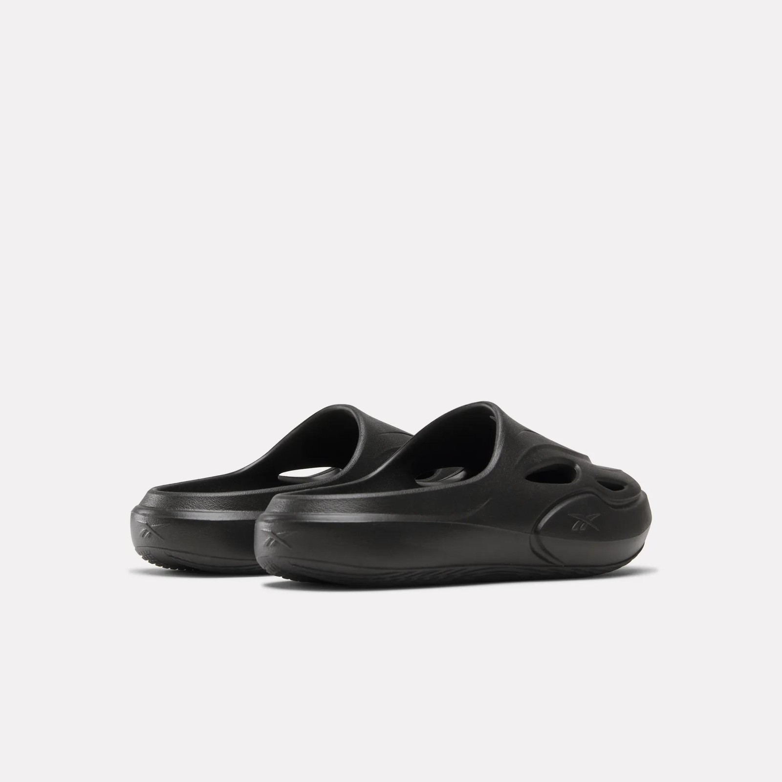 Reebok DMX Recovery Mules