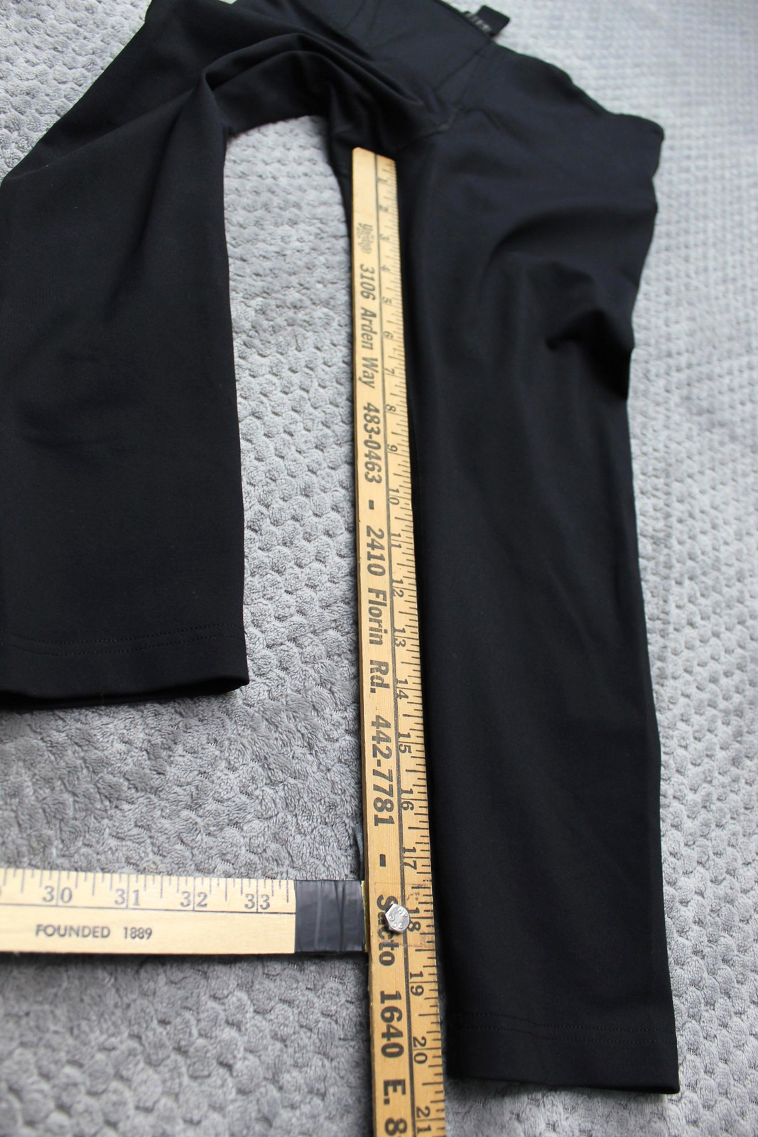 UnderTech UnderCover Pants Womens Small 24×20 Black Concealed Carry Leggings