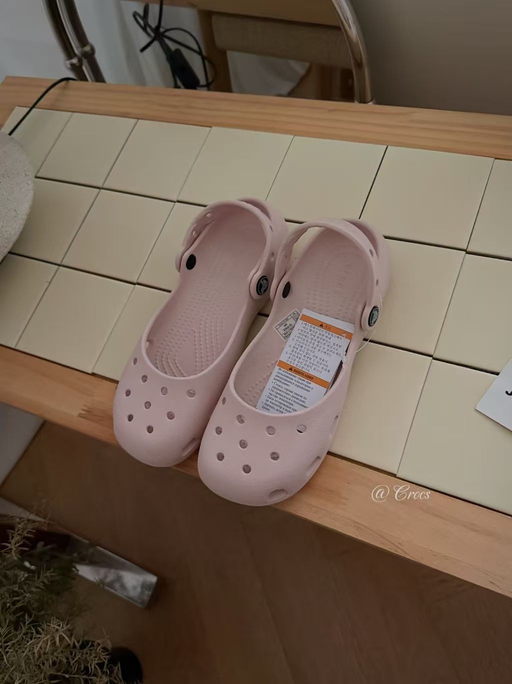 NEW Womens Crocs Classic Leopard Print Ballet Flat Clog