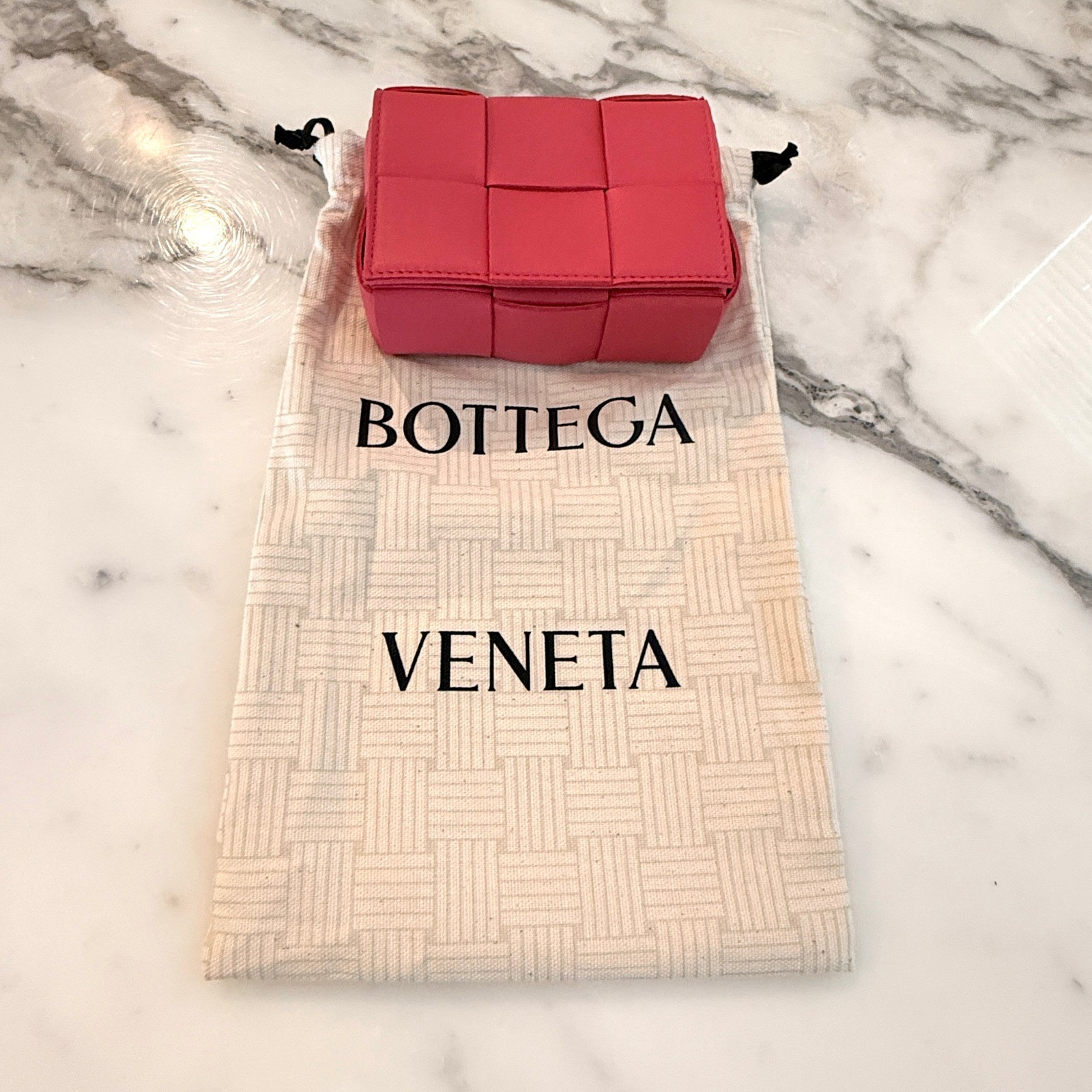 Bottega Veneta Cassette Wallet on Strap Pink Lambskin Maxi Intrecciato Bag NWT