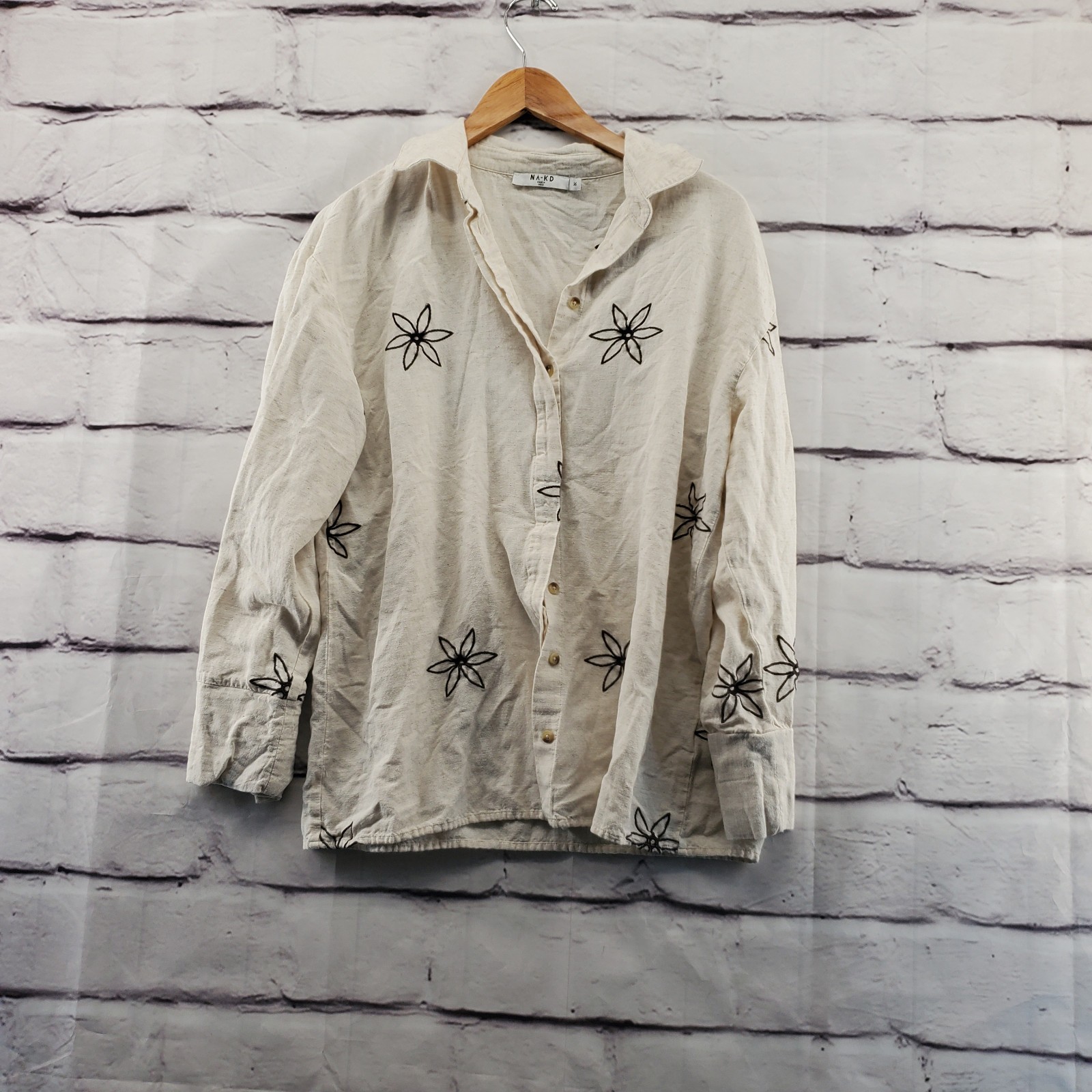 NA-KD EU36 Top Womens 6 Button Down Lagenlook Embroidered Floral Beige Brown