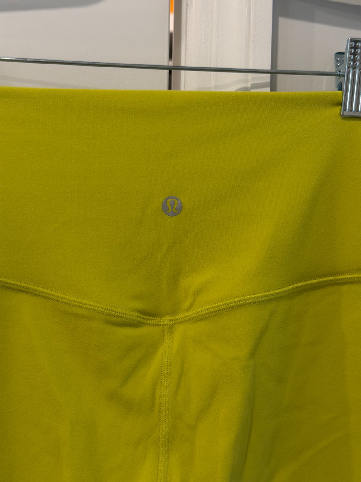 Lululemon Align 6 inch short in Color Serpentine Size 6