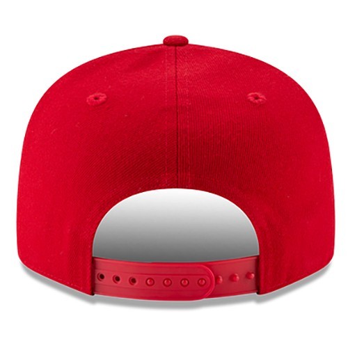 New Era Chicago Bulls Black Snapback Hat NBA Metallic Gold Team Badge Cap