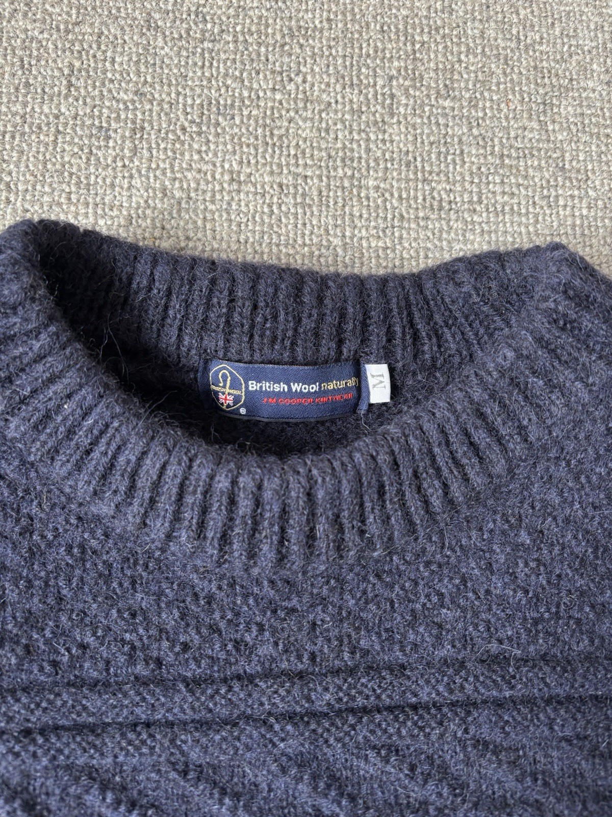 Traditional Guernsey British Wool Naturally Fisherman Jumper Navy Gansey M