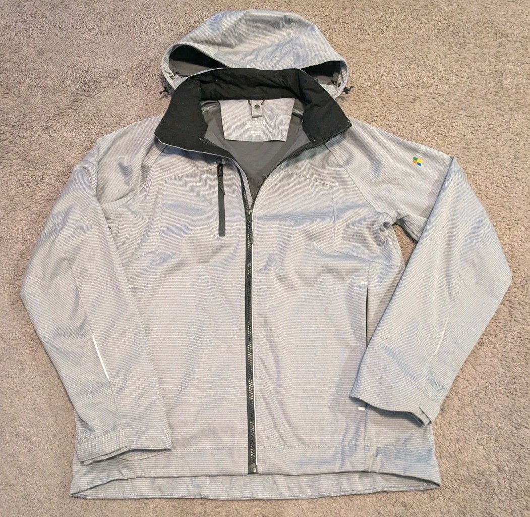 Elevate Microsoft Employee Soft Shell Full Zip Gray Jacket 12906 Men’s Small