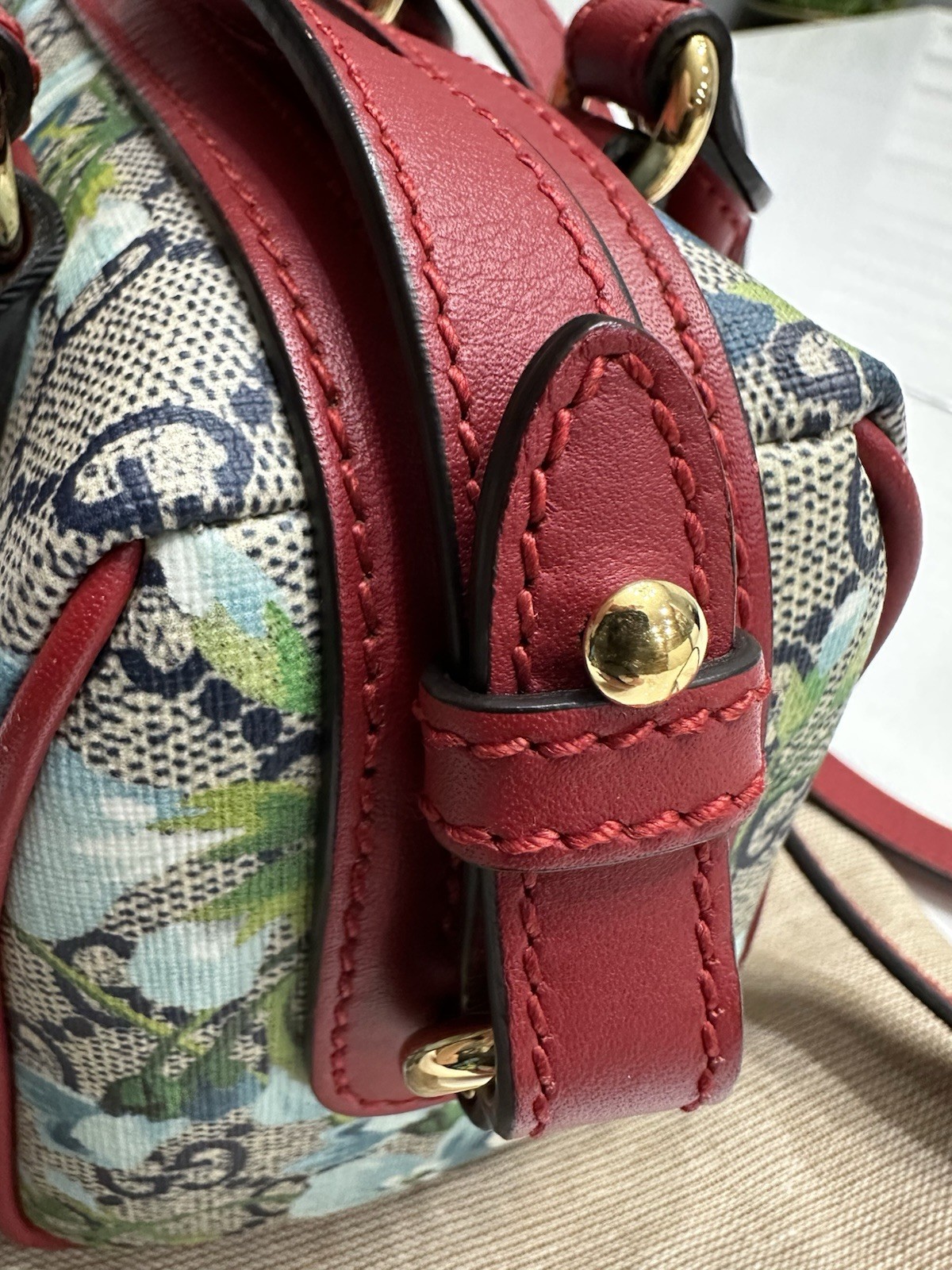 Authentic Gucci GG Supreme Monogram Blooms Mini Boston Bag Red Floral w/ Strap